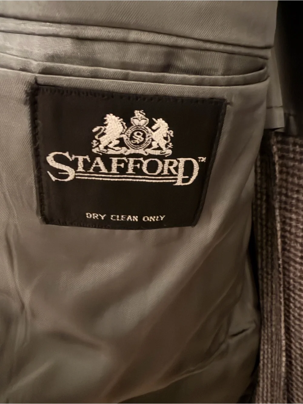 Stafford Gray Houndstooth Sport Coat